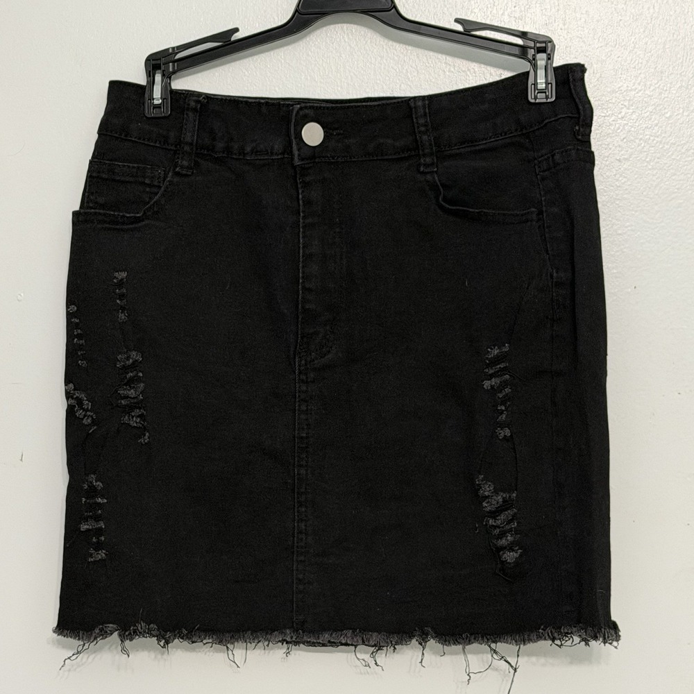 SHEIN Y2K Alternative Punk Grunge Edgy Distressed Streetwear Medium‎ Mini Skirt